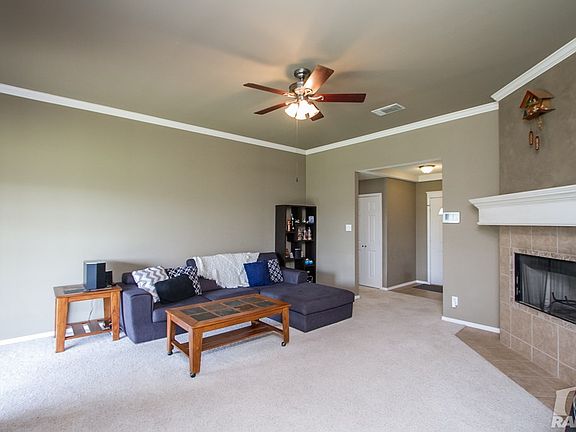 2nd image of 2841 McGill Blvd