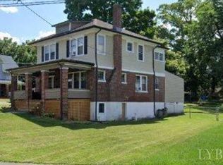 1302 Rugby Blvd NW, Roanoke, VA 24017