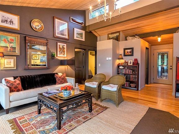 5th image of 60 Condon Ln