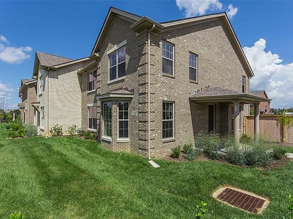 2nd image of 3248 Beaumont Centre Cir