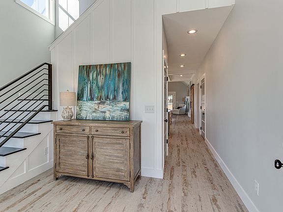 5th image of 19 Driftwood Ct