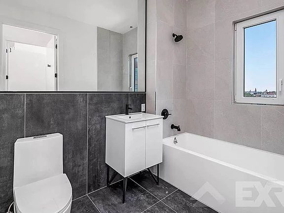 5th image of 43 Claver Pl #4C