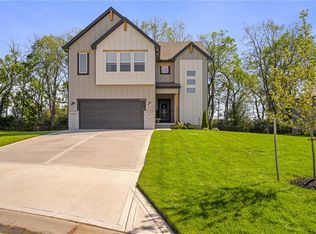 18739 Mahaffie St, Spring Hill, KS 66083