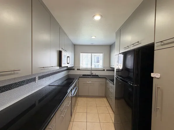 240 W Verdugo Ave APT P, Burbank, CA 91502