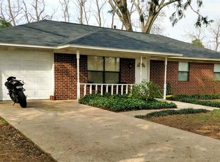 518 N College St, Lindale, TX 75771