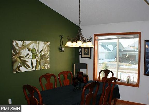 5th image of 1524 Oriole Ave