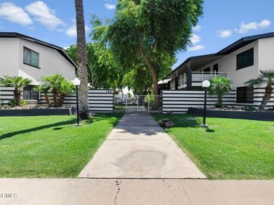 749 E MONTEBELLO Avenue #127, Phoenix, AZ, 85014