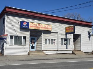 50 Main St, Mercer, ME 04957
