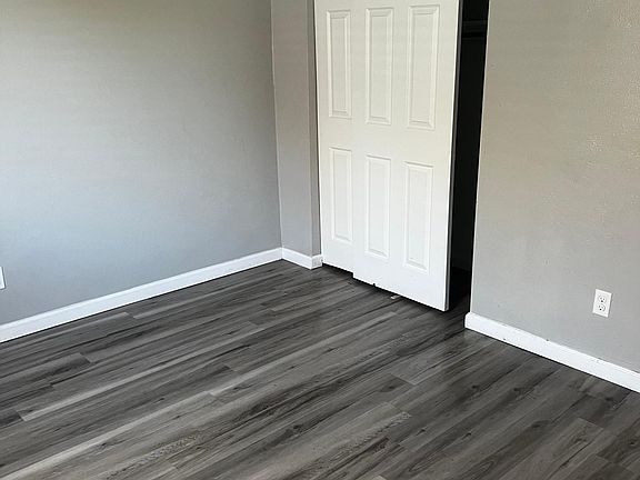 5th image of 3519 Woodbine Ave APT 12