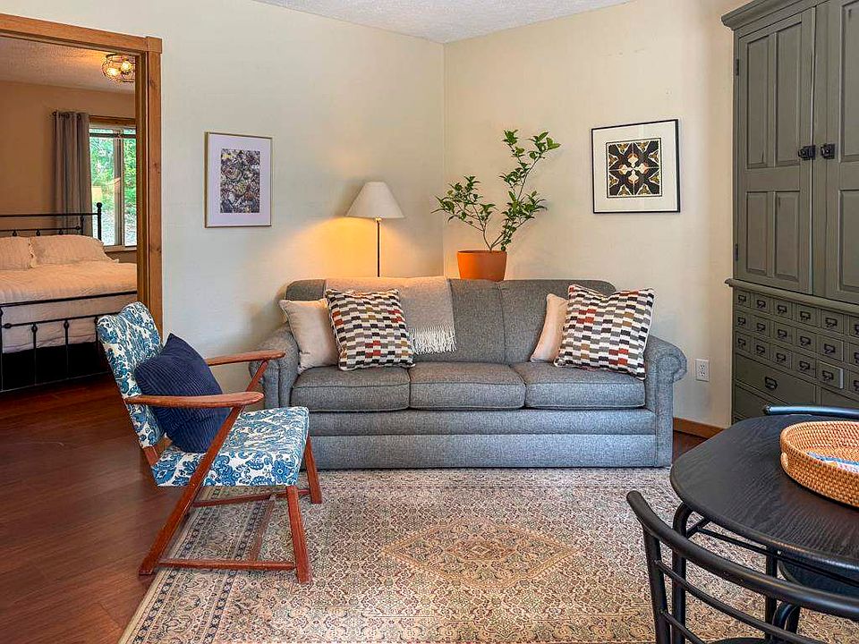 1st image of 38085 Beaver Lodge Dr #2