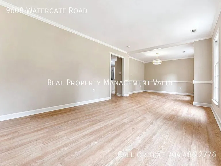 9608 Watergate Rd — Photo 9