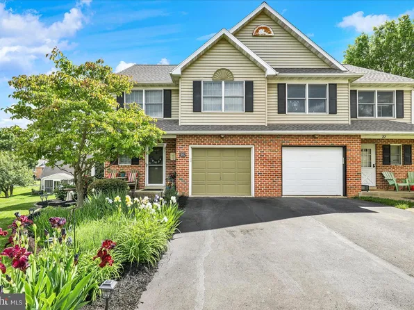 26 Georgetown Ct, Mountville, PA 17554