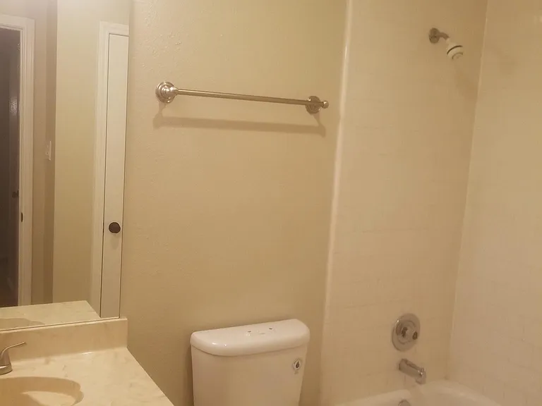 6407 Gray Rdg — Photo 10