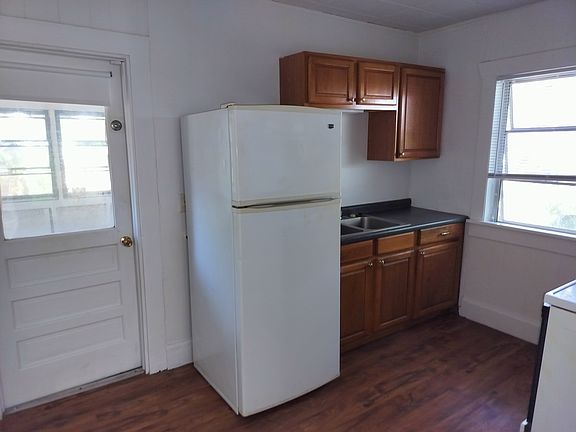 4th image of 5019 29th Ave S APT 1