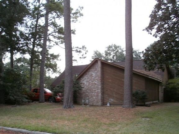 4th image of 11310 Gatesden Dr