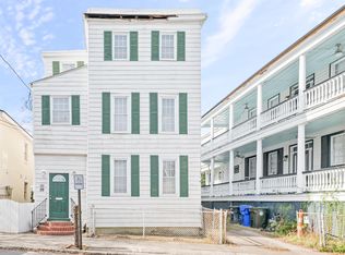 29 Nassau St, Charleston, SC 29403