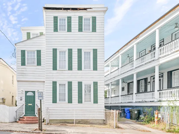 29 Nassau St, Charleston, SC 29403