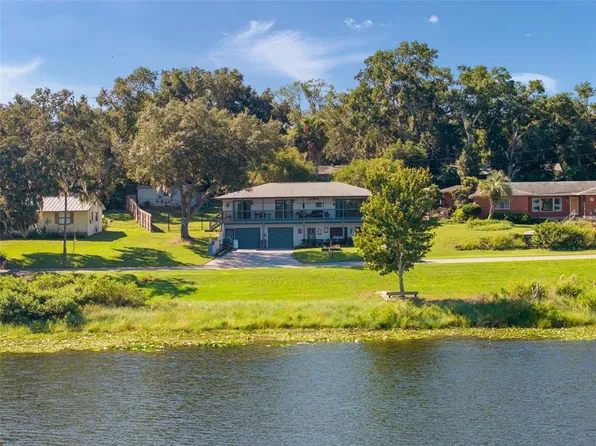 521 E MIRROR LAKE DRIVE, FRUITLAND PARK, FL 34731