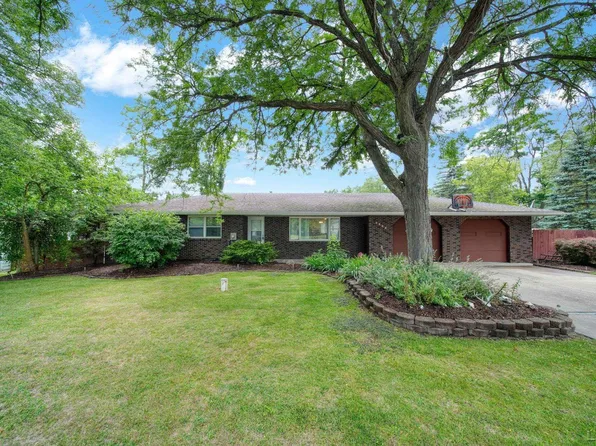 4222 Ray Mar Ct, Onsted, MI 49265