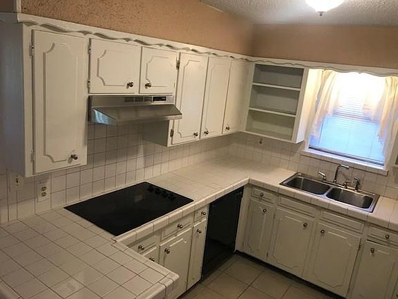 5th image of 1645 Camara Ct