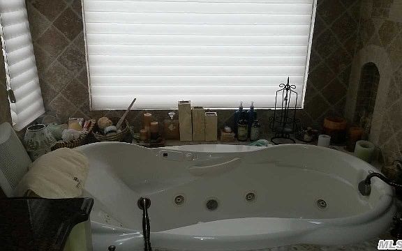 3rd image of 78 S Millpage Dr