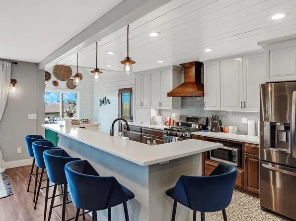 (undisclosed Address), Salem, OR 97304