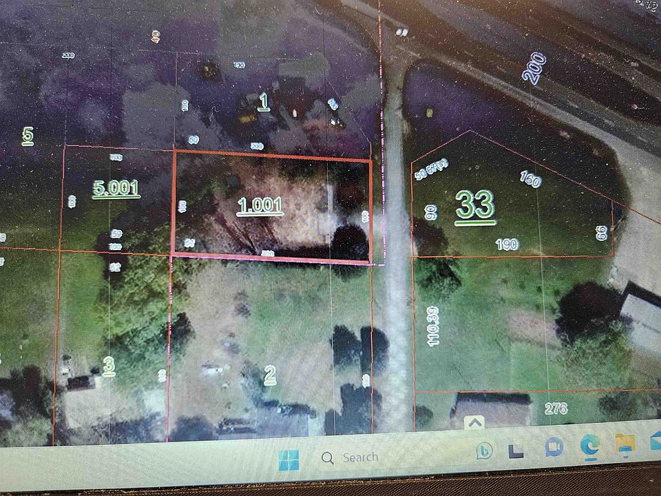 2nd image of 1065 Lair Ln