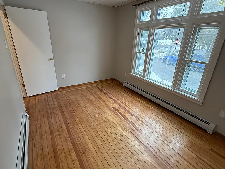38 State St #A — Photo 15