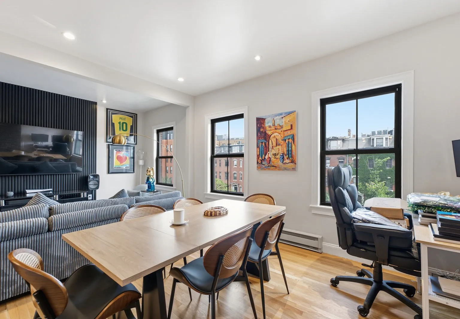 2 bed, 778 sqft, $4,500 — Photo 2