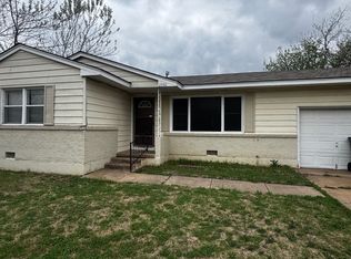 2330 NW 35th St, Lawton, OK 73505