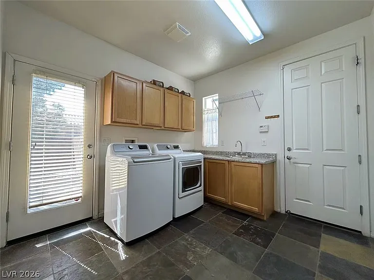 7109 Via Campanile Ave — Photo 35