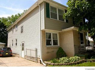 55 Marine Dr, Amherst, NY 14228