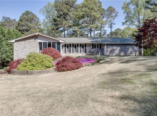 4711 Arcado Rd SW, Lilburn, GA 30047