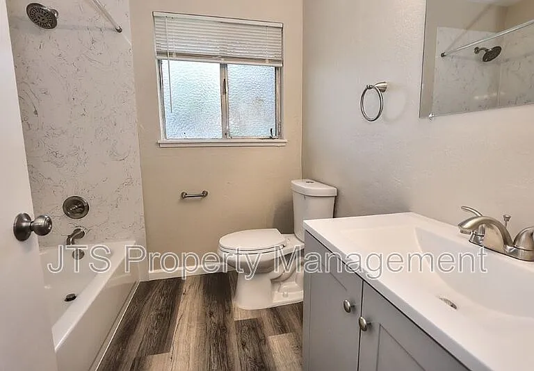 6565 S Land Park Dr — Photo 32