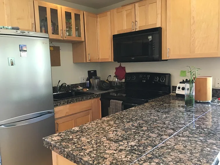 402 Maxwell Ave #3 — Photo 8