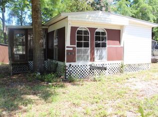 1615 Rives Ave SE, Steinhatchee, FL 32359