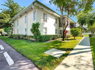 7515 S Oriole Blvd APT 204, Delray Beach, FL 33446