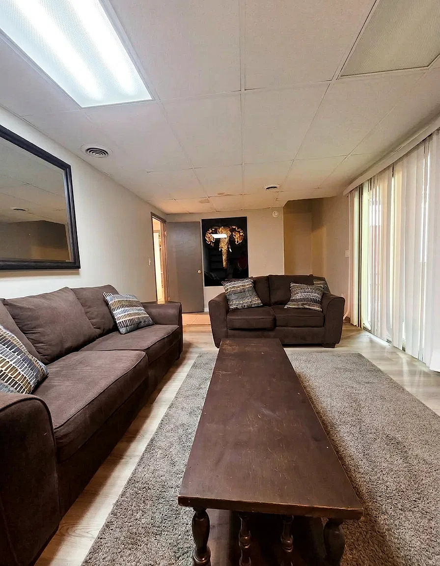 2052 Brook Valley CT, Unit B — Photo 3