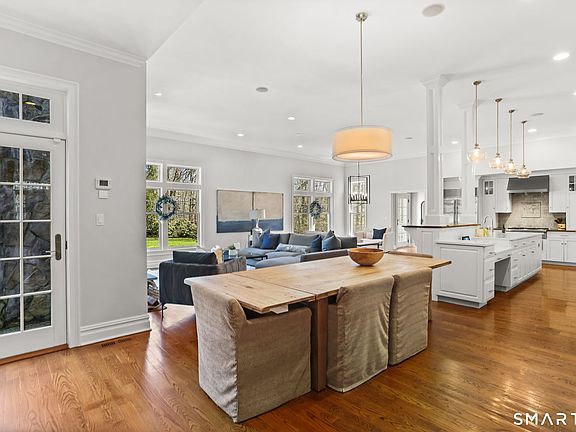 3rd image of 44 Pumpkin Hill Road