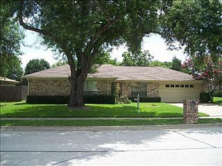 1st image of 1204 Meadowview Dr