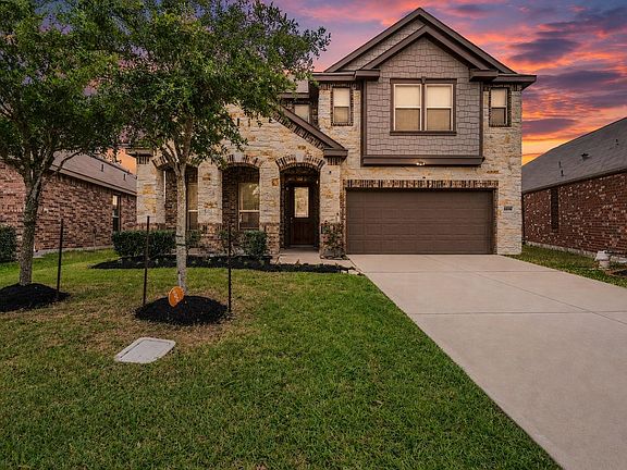2nd image of 22319 Helen Springs Ln