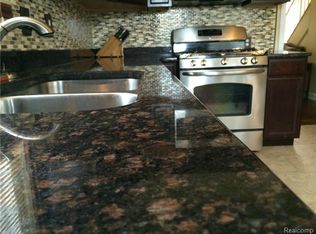6551 Drexel St, Dearborn Heights, MI 48127