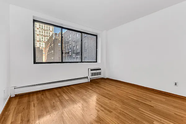 1425 York Avenue #4D