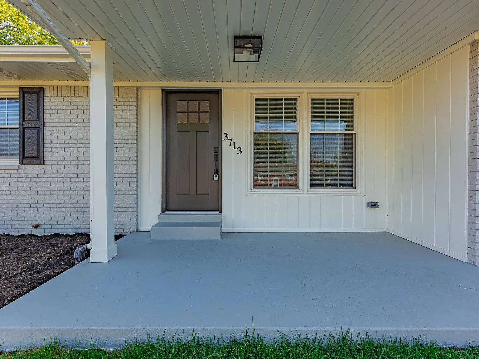 3 bed, 4.0 bath, 1287 sqft, $2,095 — Photo 4