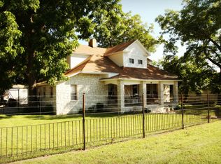 410 E Main St, Lometa, TX 76853