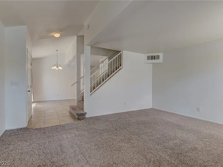 8428 Majestic View Ave — Photo 9