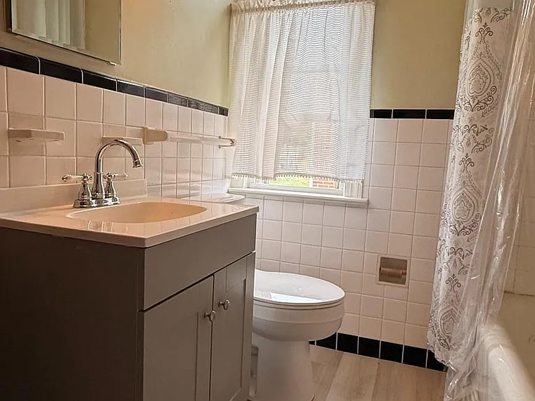 308 Eldon Ave — Photo 15