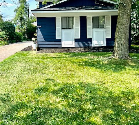 2nd image of 1440 Junction St #1