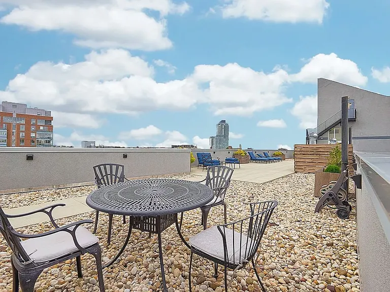 3440 Guider Ave #2E — Photo 9
