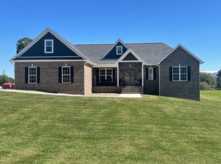 228 Cant Hook Hill Rd, Bristol, TN 37620